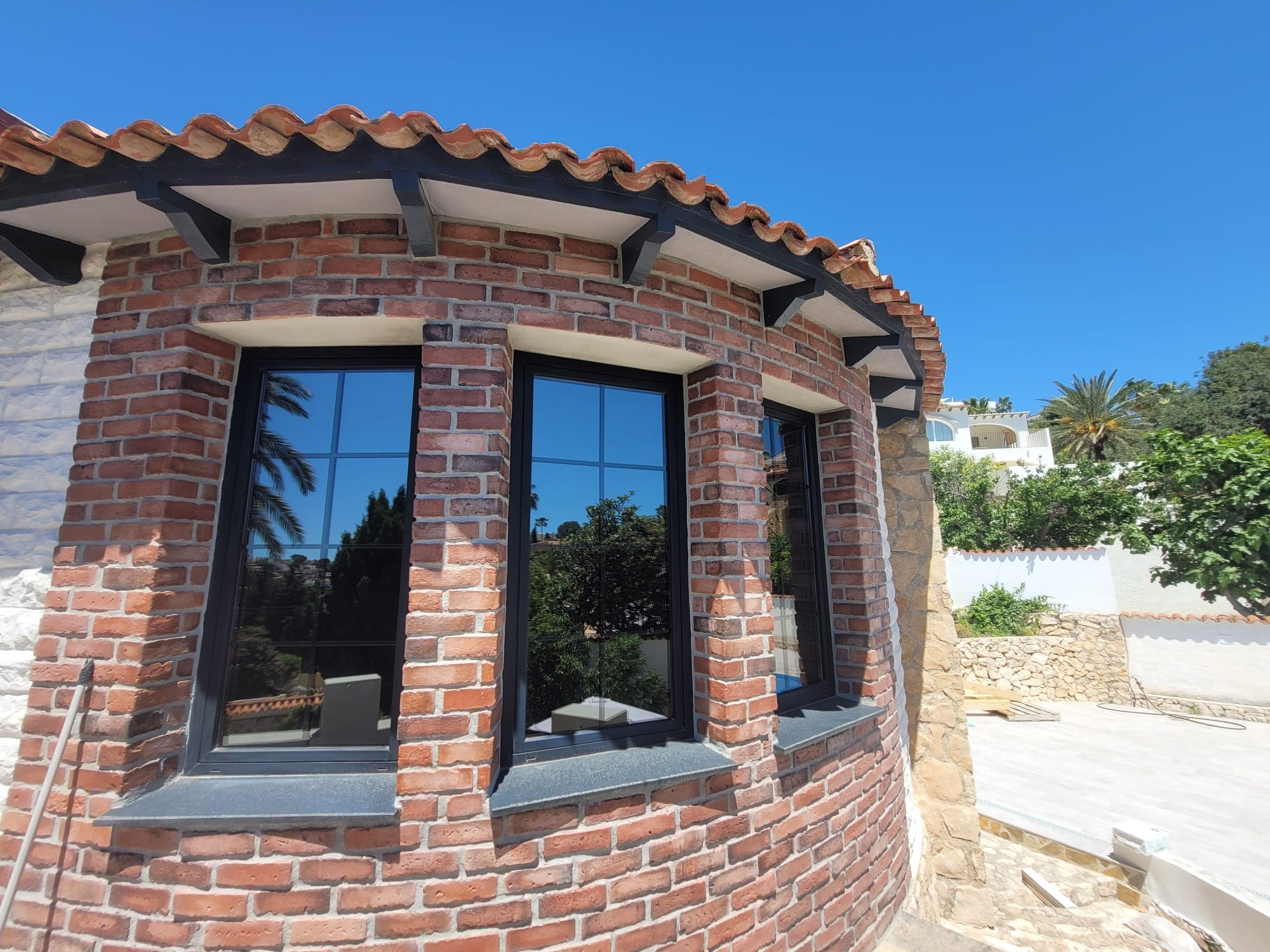 Titan 20 Interior installed solar window film in Alicante, Costa Blanca