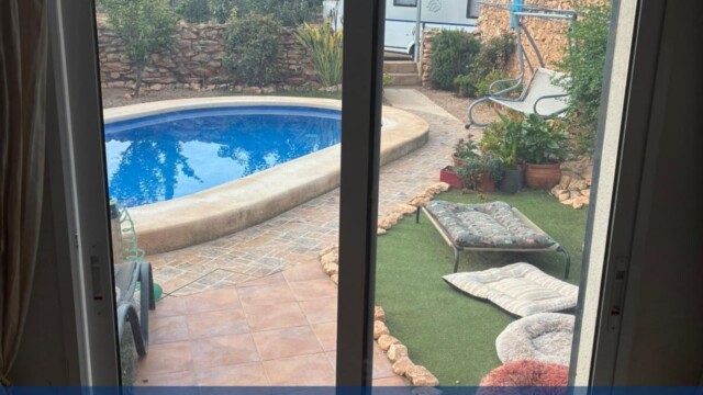 Titanium window film installation in Fuente Alamo, Murcia